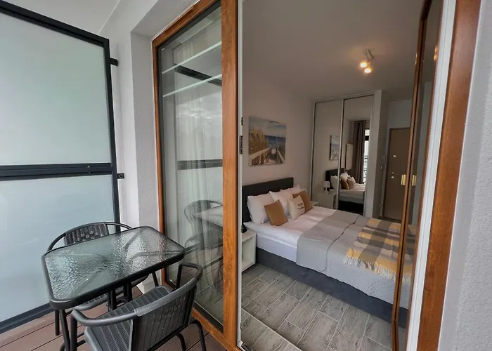 Honey By Galeria Polnocna شقة وارسو